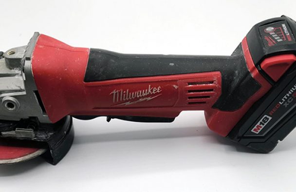 a metal working handsaw tool.